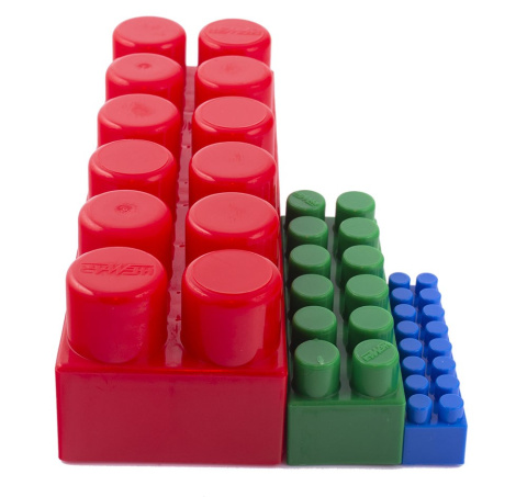 Zestaw plastikowych klocków budowlanych Zestaw plastikowych klocków budowlanych